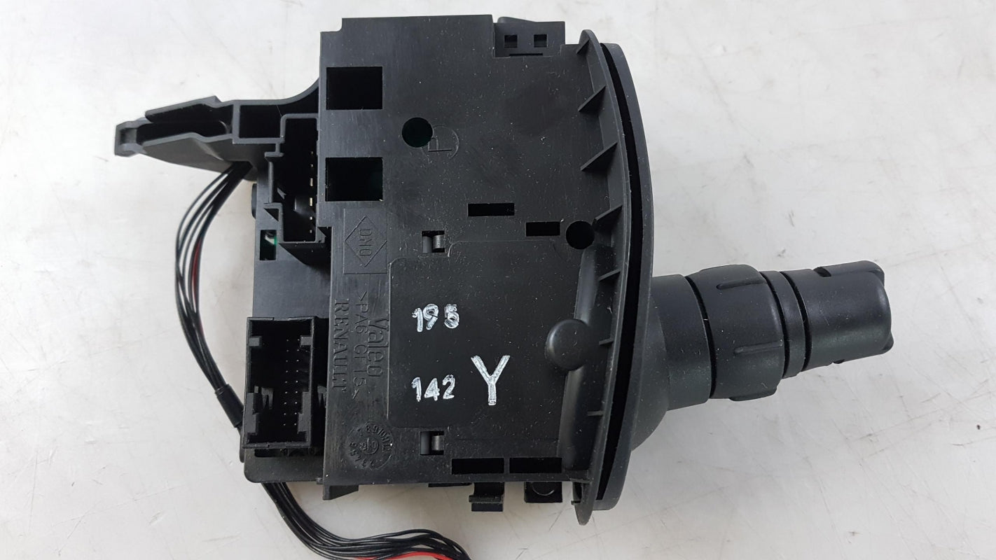 Original OE RENAULT Lenkstockschalter 7701069597