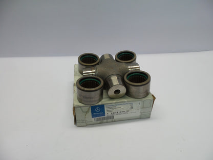Original MERCEDES-BENZ Axor Actros Arocs Kardanwellen Kreuzgelenk A9424100131