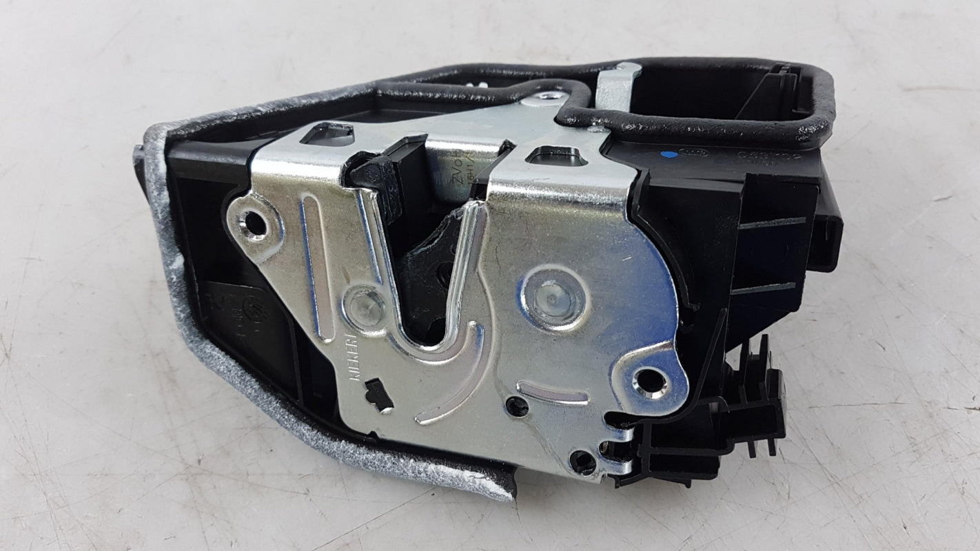 Original BMW 1'-5' 7' X1 X3 X5 X6 MINI R60/61 Türschloss vorne links 51217229461