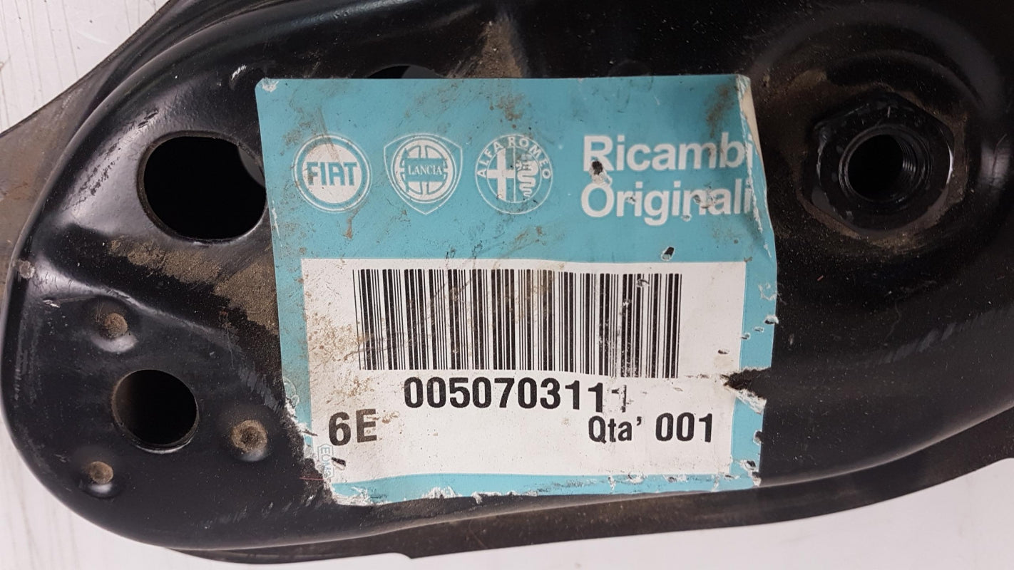 Original FIAT Punto (1999-2010) Achsträger Vorne 50703111
