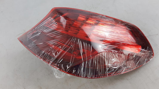 Original BMW 6 F06 F12 F13 Heckleuchte Rückleuchte Seitenwand Rechts 63217210576