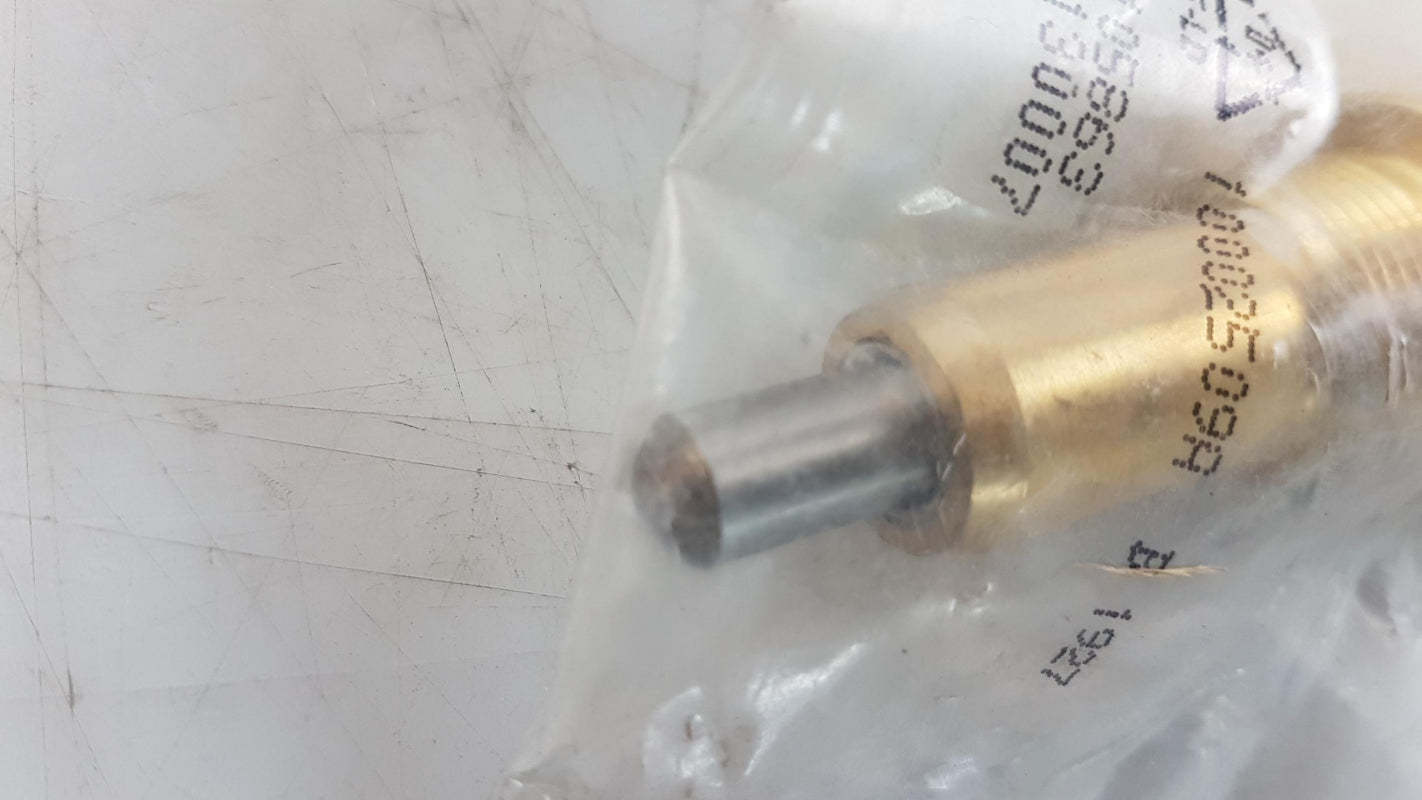 Original OE MERCEDES-BENZ Sensor A0095421717