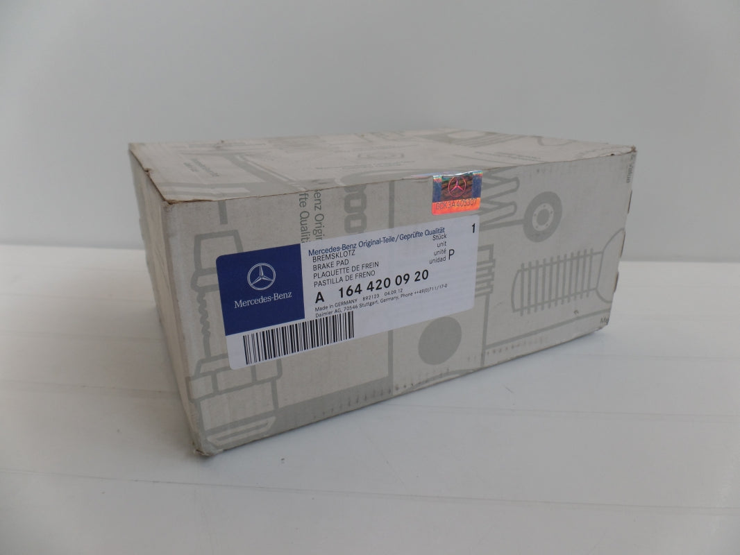 Original MERCEDES-BENZ ML W164 R-klasse W251 Bremsbeläge vorne A1644200920