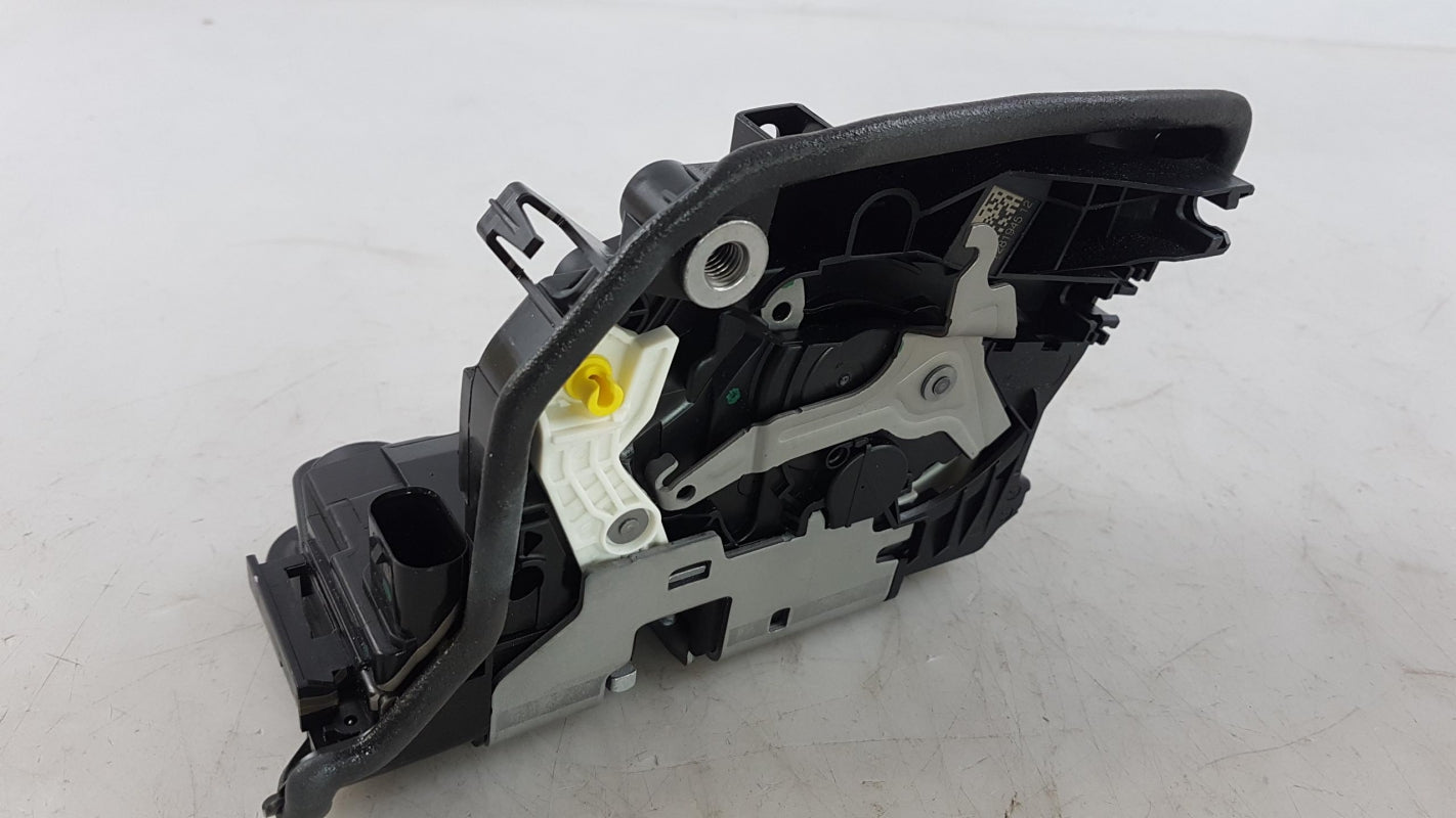 Original BMW 7er G11 G12 X5 F15 F85 X6 F16 F86 Türschloss vorn links 51217281945