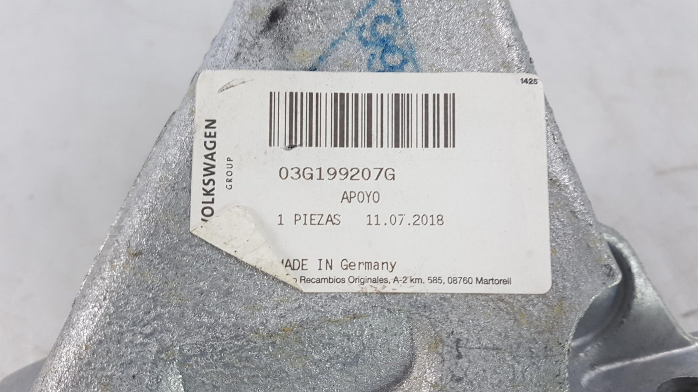 Original AUDI A3 VW Golf Passat Touran Jetta Motorlager rechts 03G199207G