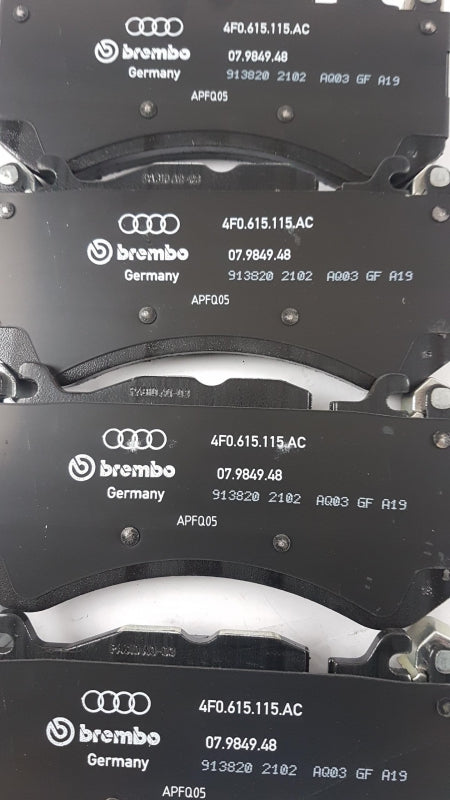 Original AUDI RS6 (4G) RS7 (4G8) Bremsbeläge Vorne 4G0698151AC