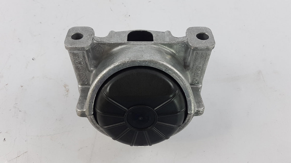 Original OE Volkswagen Motorlager 8R0199381A