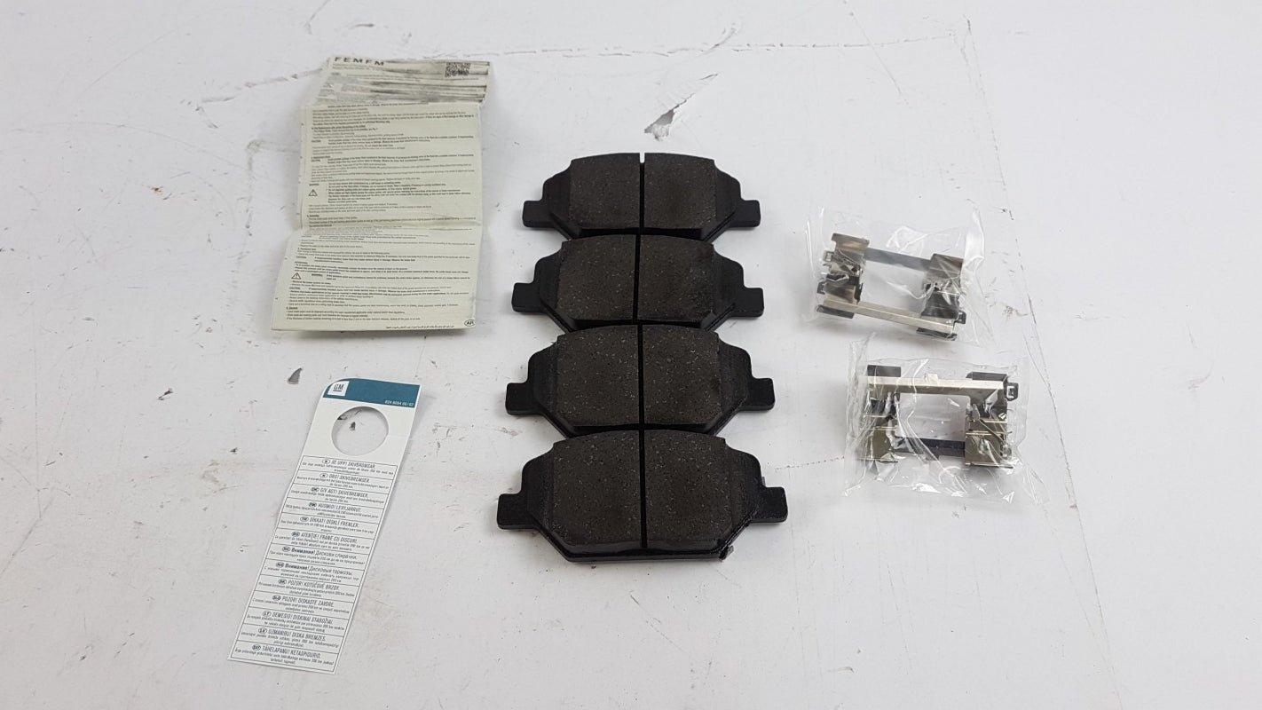 Original OPEL Insignia B Front Brake Pads 84120877 