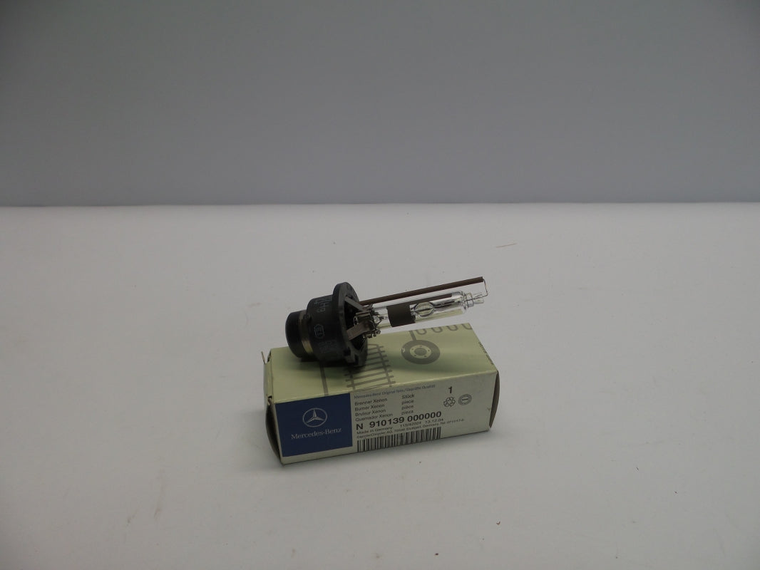 Original MERCEDES-BENZ W210 W220 W208 W203 R170 W163 Brenner Xenon N910139000000