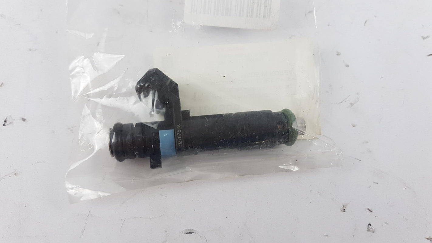 Original OE OPEL Injektor 25186566