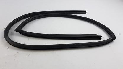 Original OE MITSUBISHI Türdichtung MR237971