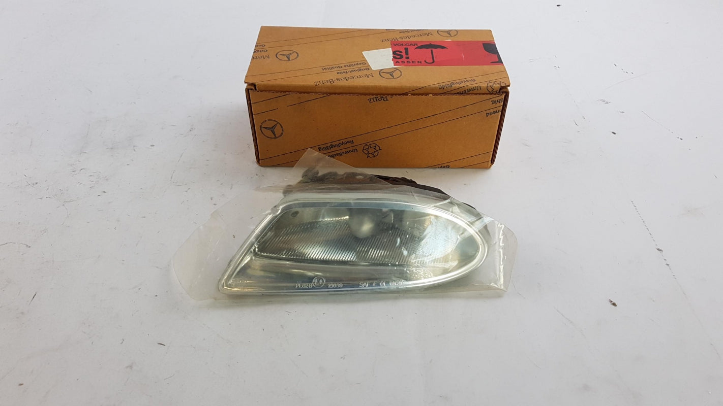 Original OE MERCEDES-BENZ Nebelscheinwerfer A1638200328