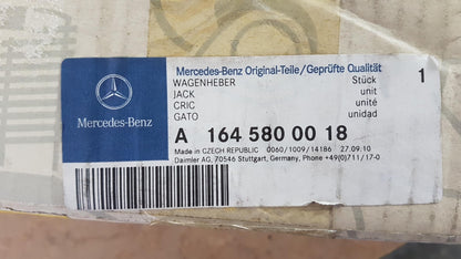 Original MERCEDES-BENZ M-Klasse W164 W251 Wagenheber Autoheber A1645800018