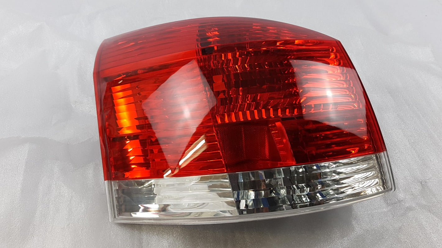 Original OPEL Signum Heckleuchte Rücklicht links 93177990