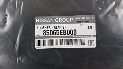 Original OE NISSAN Stoßstangen Zierleiste 85065EB000