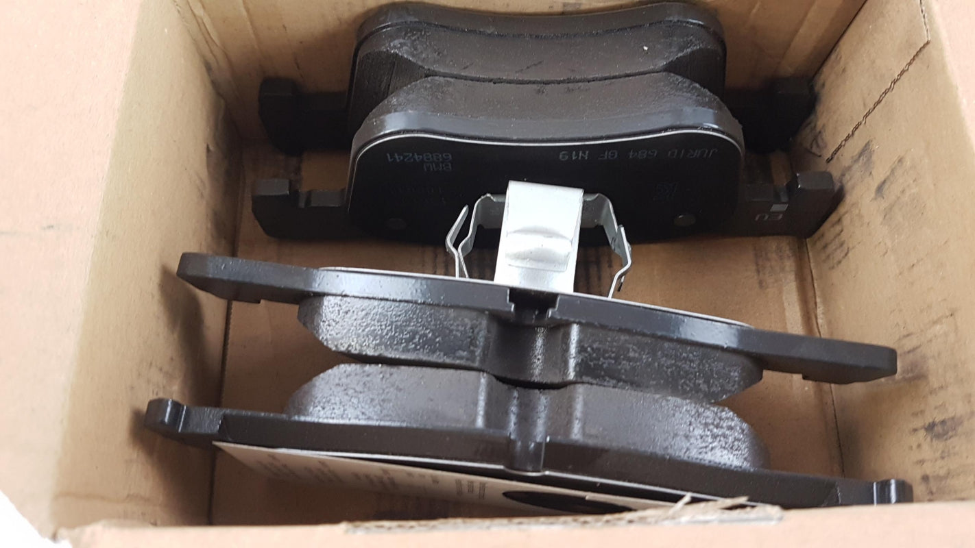 Original BMW 2er G42 3er G20 G20N G21 G21N Bremsbeläge Vorne 34106884243
