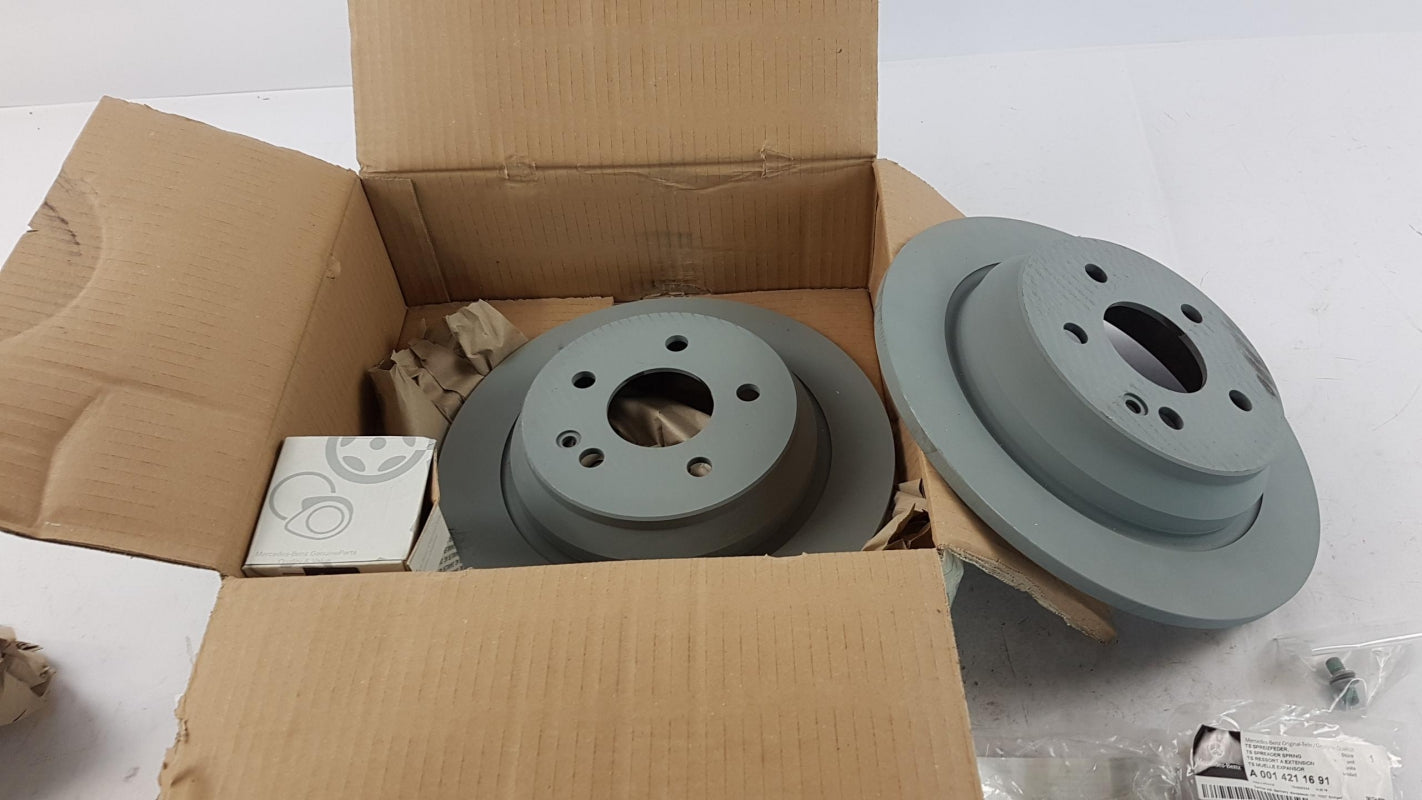 Original MERCEDES-BENZ Vito Viano W639 Bremsensatz hinten A6394200301