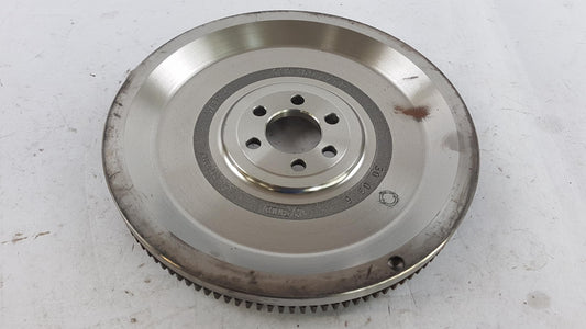 Original AUDI A2 VW Golf Polo SKODA Octavia Fabia 1.4 Schwungrad 038105269CX