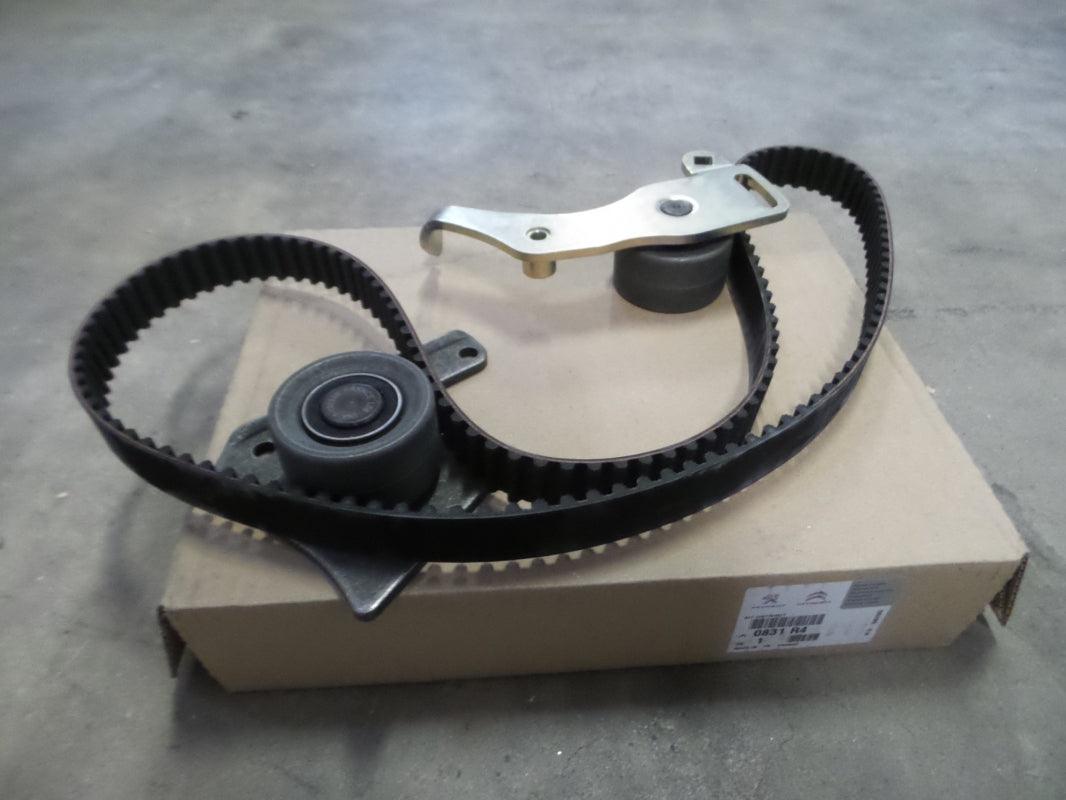 Original PEUGEOT 205 306 Partner CITROEN Berlingo Xantia Zahnriemensatz 0831R4