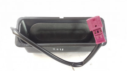 Original OE BMW Heckklappe Freigabe Griff 51248168035