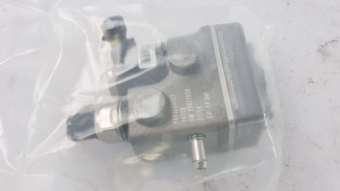 Original OE OPEL Ventil 13431938
