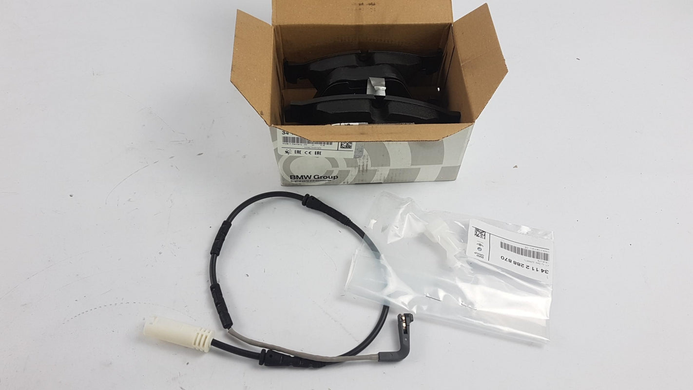 Original BMW 3' E90 E91 E92 E93 Bremsbeläge mit Warnkontakt Vorne 34112288870