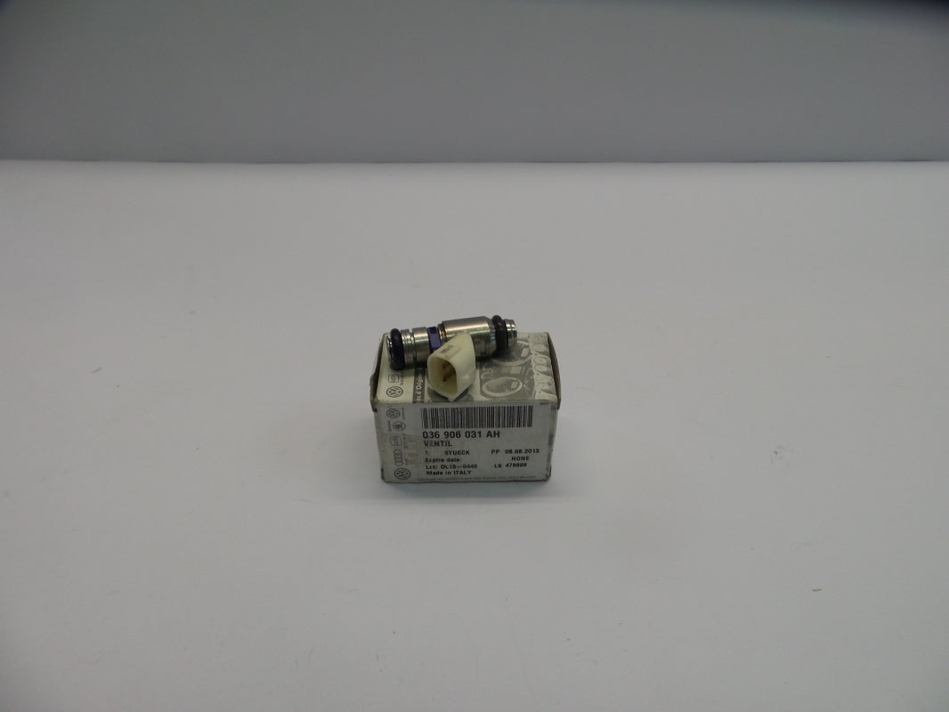 Original VW Golf Polo SKODA Fabia Octavia SEAT Ibiza injector petrol 036906031AH 