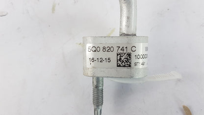 Original AUDI A3 Q2 VW Golf Touran SKODA Octavia Kältemittelleitung 5Q0820741C