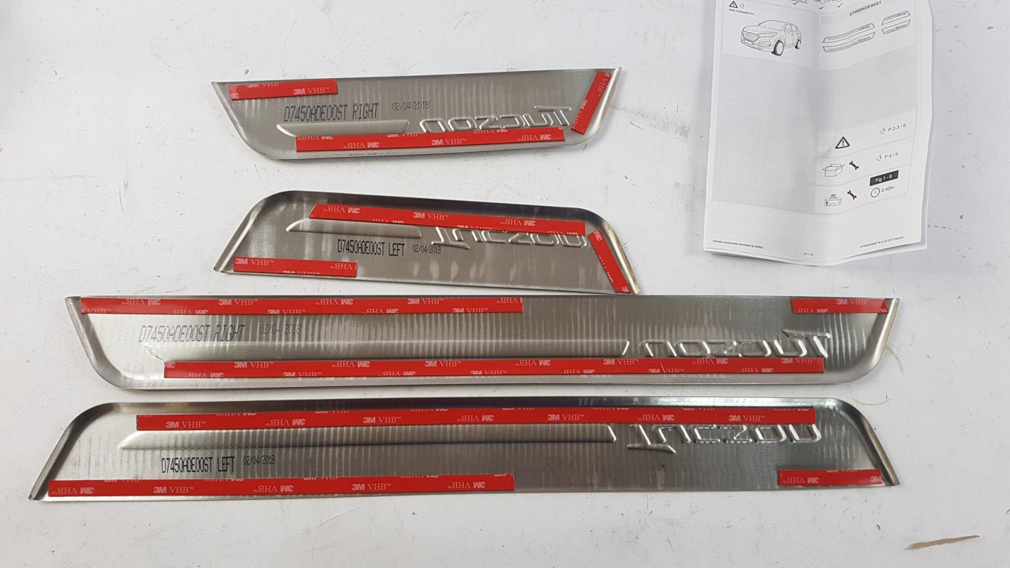 Original OE HYUNDAI/KIA Einstiegsleisten Satz D7450ADE00ST