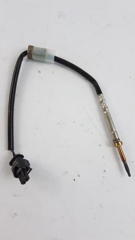 Original BMW E81 E82 E87 F21 F22 E90 X3 X5 X6 Abgastemperaturgeber 13627805607