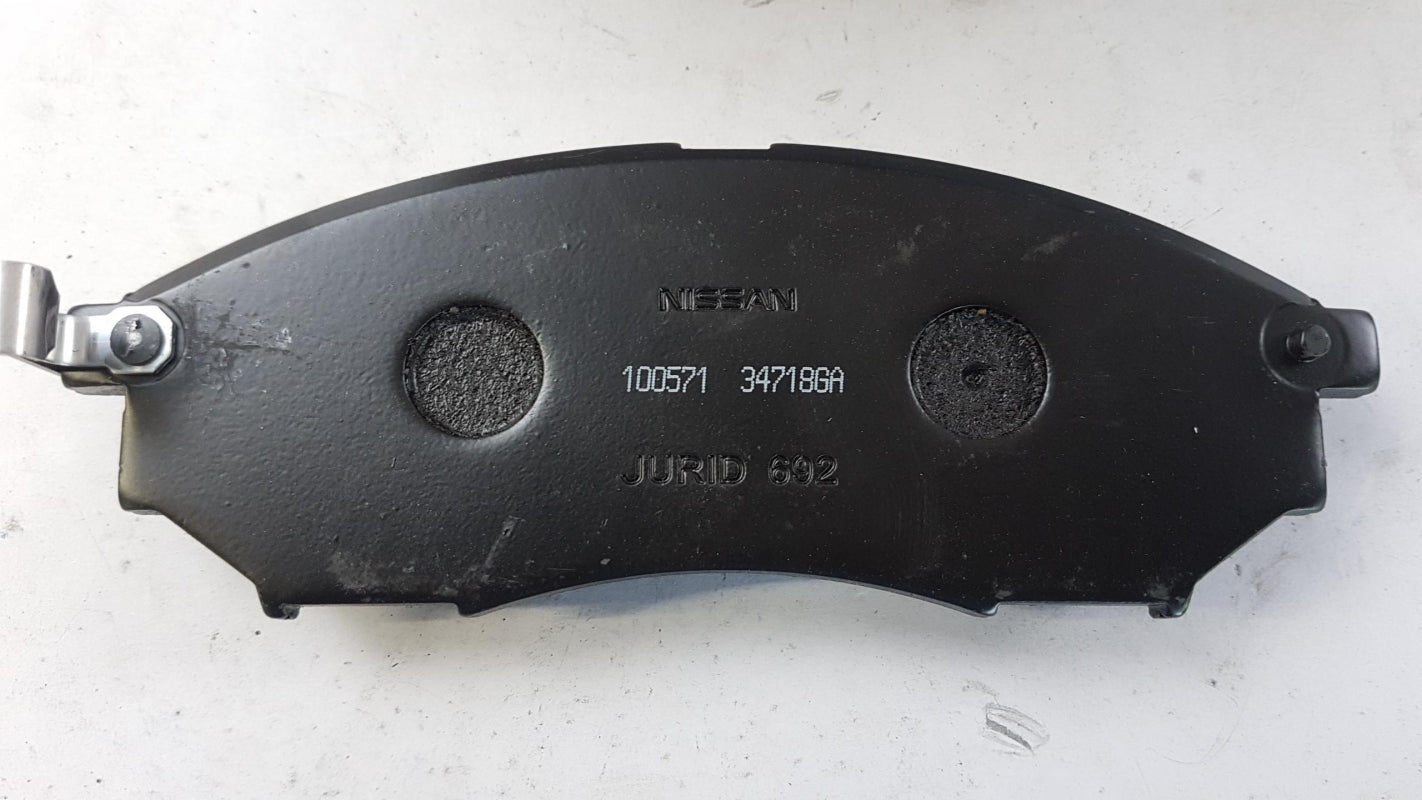 Original OE NISSAN Bremsbeläge D10601MF0A