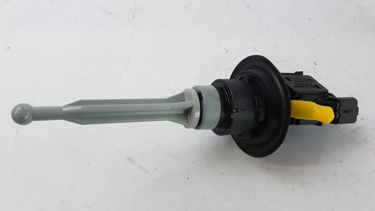 Original Peugeot 308 T9 Citroën C4 Picasso B78 Kupplungsgeberzylinder 9674259580