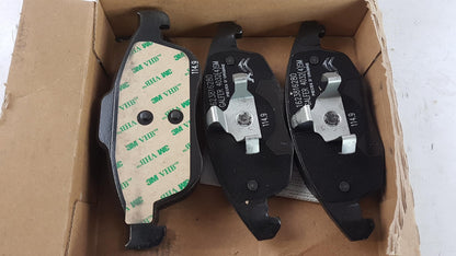 Original PEUGEOT 5008 Partner CITROEN Berlingo C4 Bremsbeläge vorne 1623816280