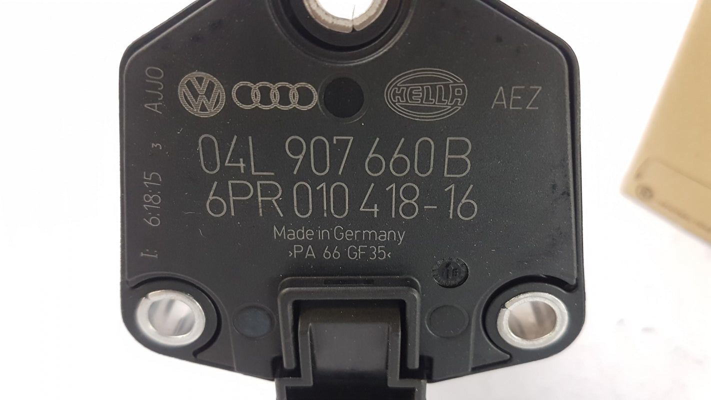 Original VOLKSWAGEN Transporter T6 Ölstandsensor 04L907660B