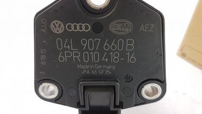 Original VOLKSWAGEN Transporter T6 Ölstandsensor 04L907660B