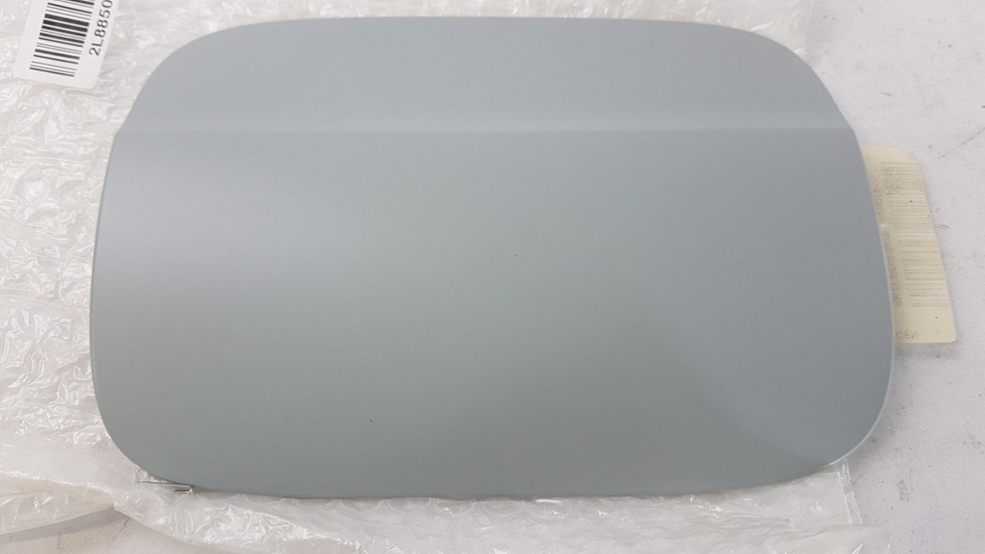 Original OE Volkswagen fuel filler flap 8K0809907GRU 