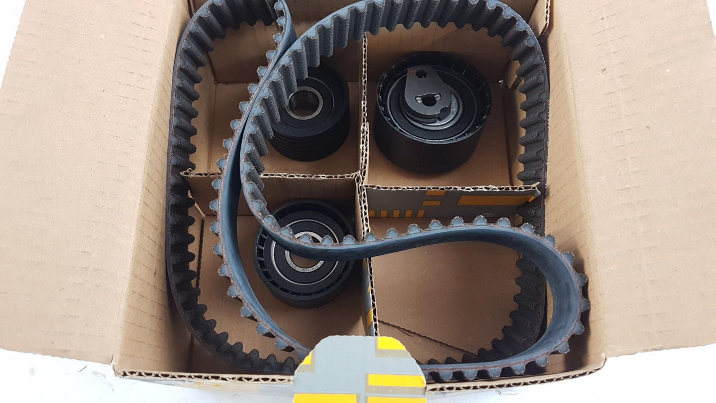 Original OE RENAULT Zahnriemensatz 7701477184