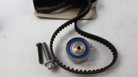 Original OE OPEL Zahnriemensatz 95516736
