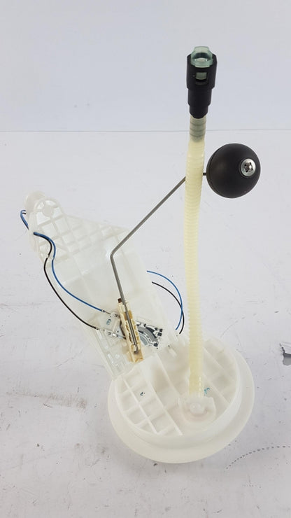 Original OE Volkswagen Kraftstoffvorrat Sensor 8E0201317N