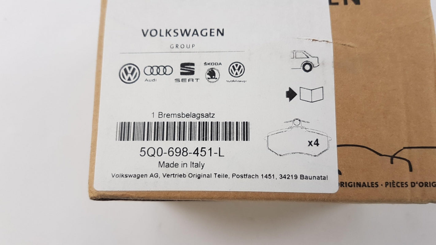Original AUDI A1 I SKODA Octavia III SEAT Leon III Bremsbeläge hinten 5Q0698451L