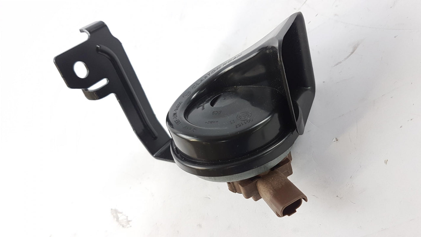 Original OE RENAULT Fanfare 256104488R