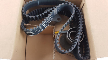 Original RENAULT Clio I Express Zahnriemensatz Reparatursatz 7701469774