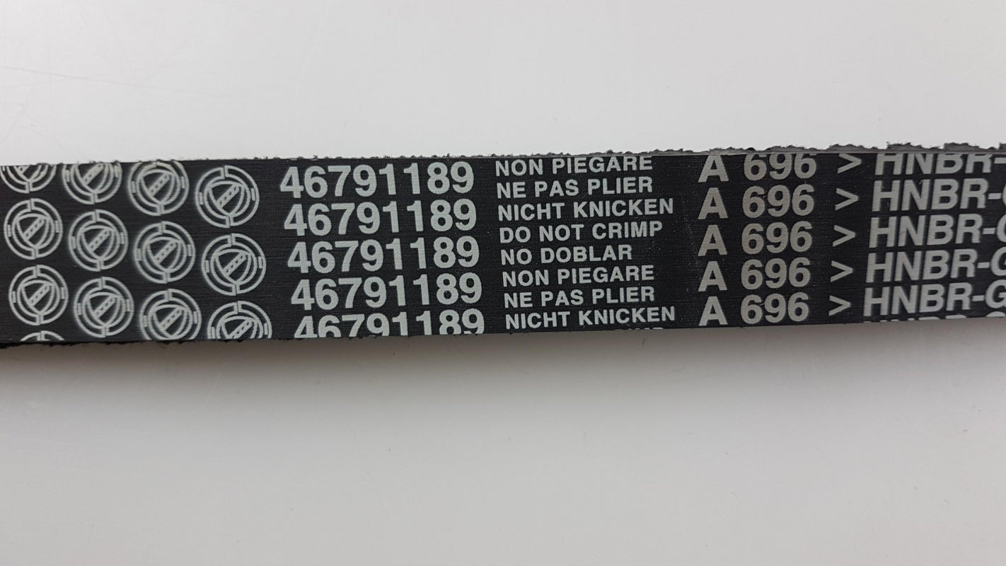 Original FIAT Stilo ALFA ROMEO 147 156 166 GT Zahnriemen 46791189