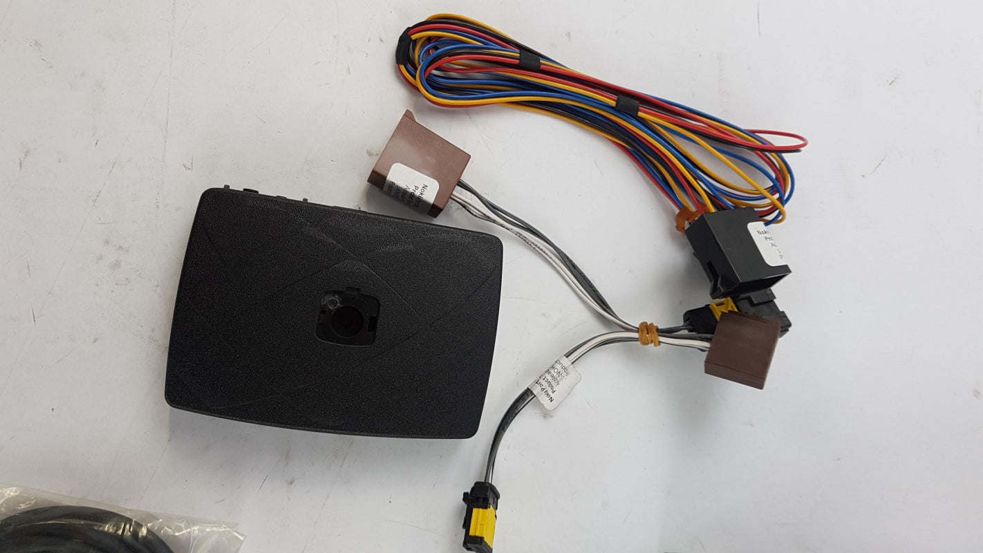 Original OE RENAULT Telefon Montagesatz 7711226752