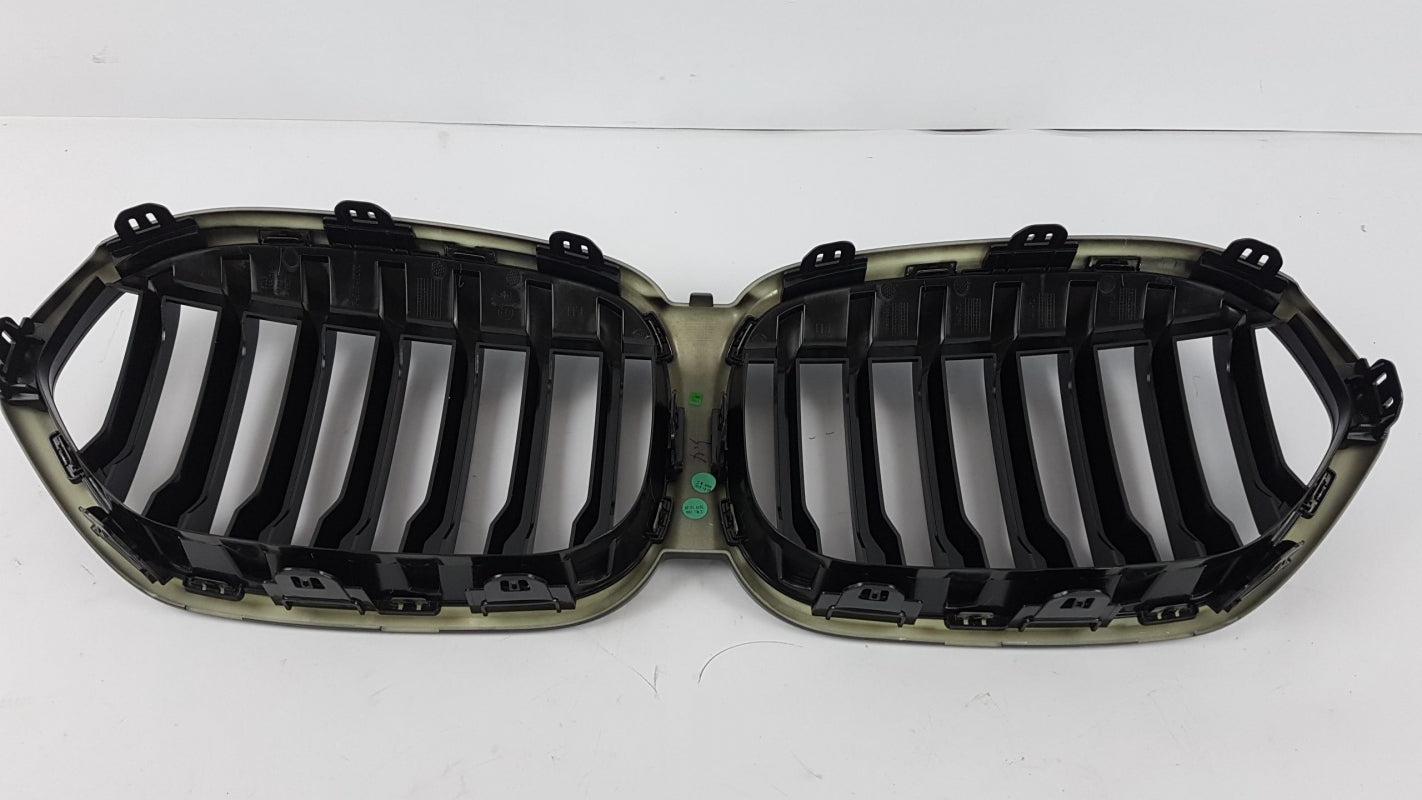 Original OE BMW Kühlergitter 51138080619