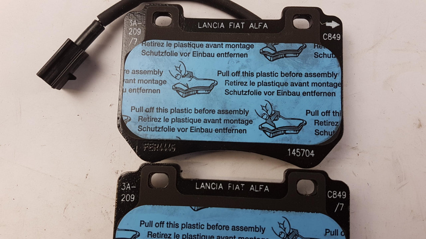 Original OE FIAT Bremsbeläge 77365202