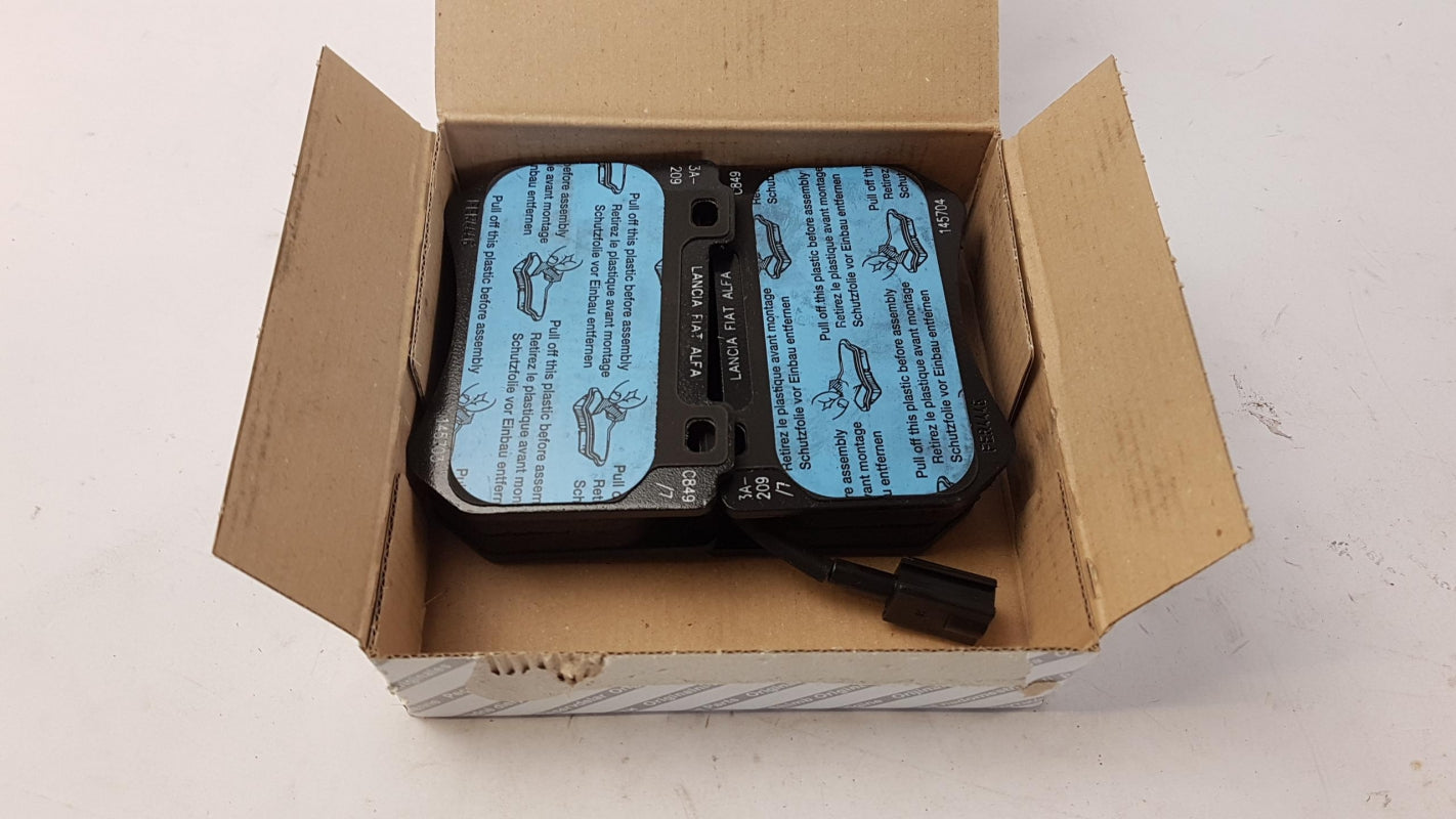 Original OE FIAT Bremsbeläge 77365202