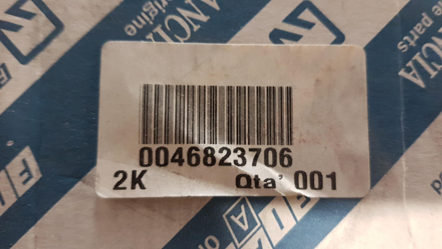 Original OE FIAT Heckleuchte 46823706