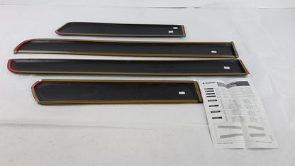 Original OE SUZUKI Türzierleisten Satz 990E079J61000