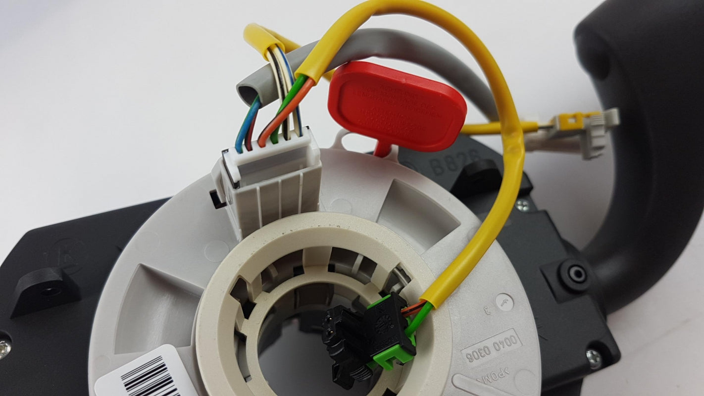 Original LANCIA Ypsilon 2003-2011 Lenkstockschalter 735488019